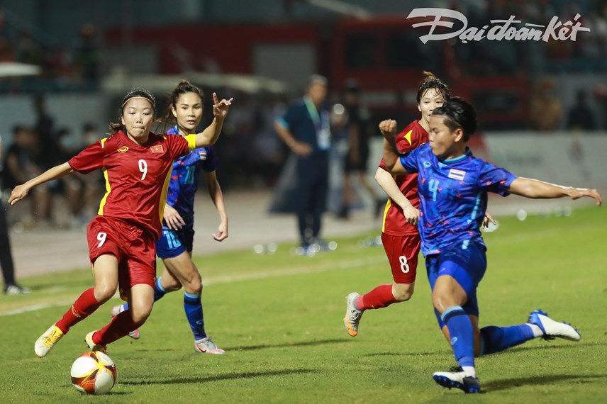 Lần thứ 3 liên tiếp Đội tuyển nữ Việt Nam lên ngôi vô địch SEA Games